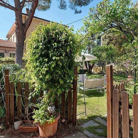 Casa Lena Apartman *